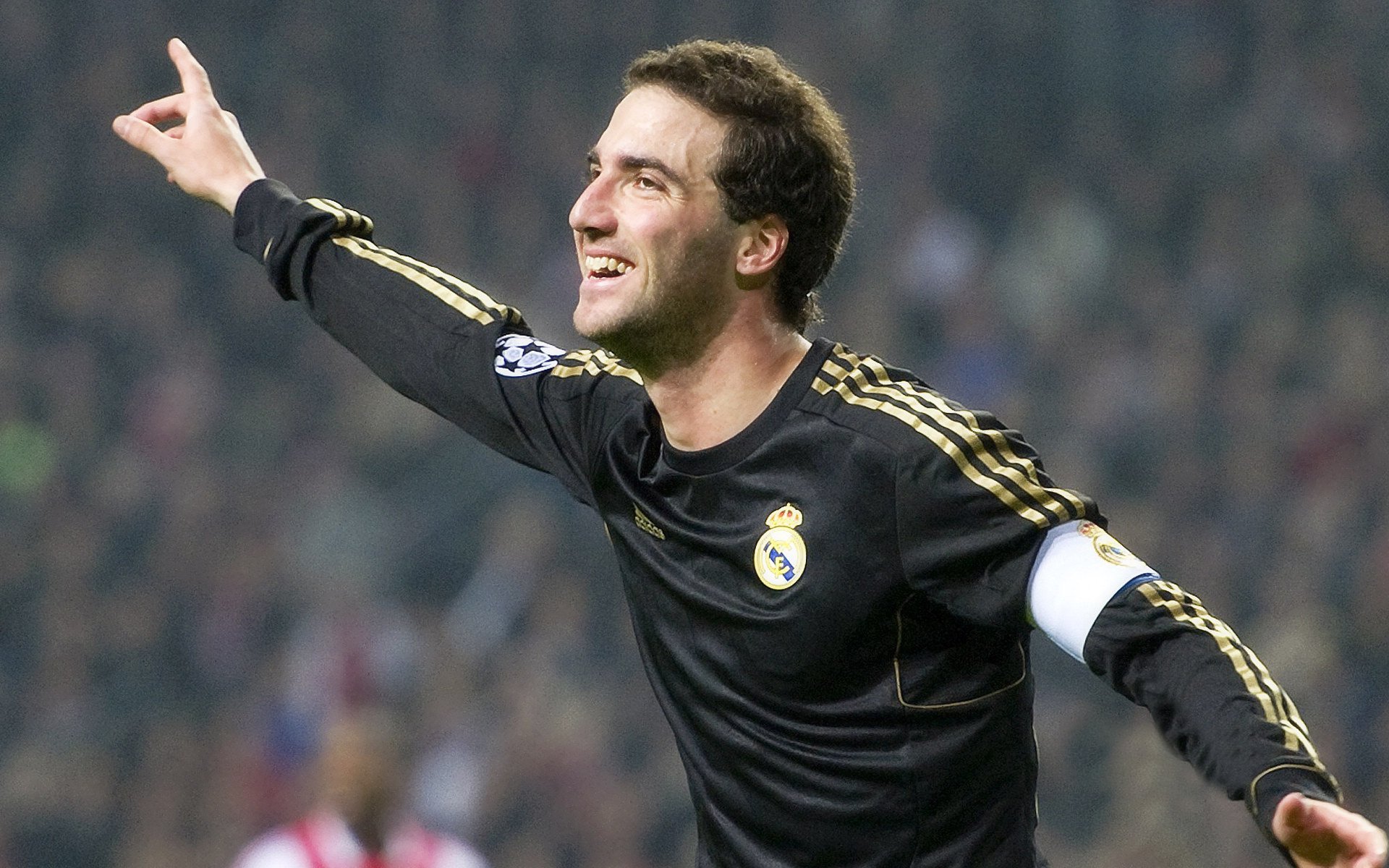 PSG锋线如虎，海湾者防线考验严峻，gst海湾官网